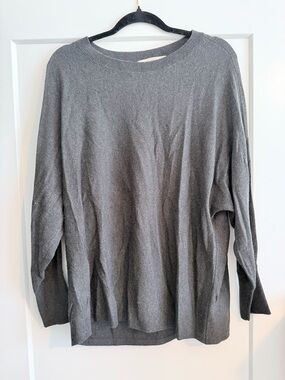 LOFT Charcoal Gray Ribbed Knit Sweater